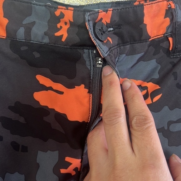 Split Orange/Black And Gray Como Surfer Skater Shorts Size 32 - Picture 4 of 15